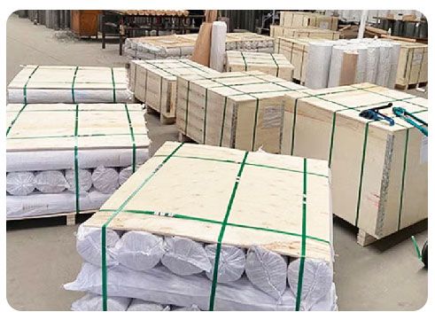 Packaging of 316 and 316L stainless steel wire mesh