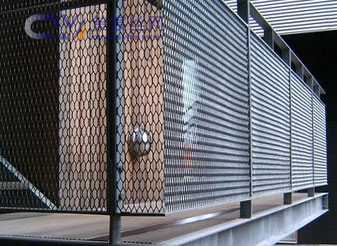 Stainless Steel Perforated Sheets are widely used for filtration, ventilation, screening, architectural decoration, and industrial protection.