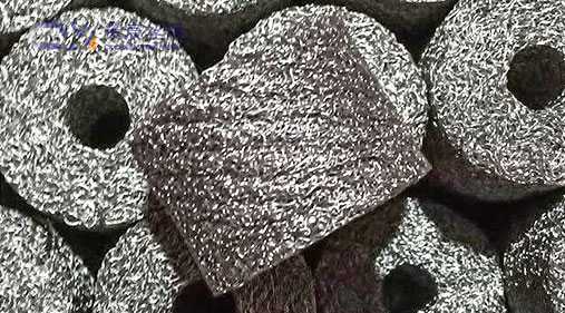 Ginning type compressed knitted wire mesh